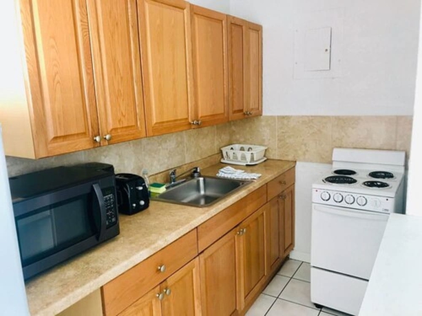 Imagen de la habitación del Hotel Ebb Tide Resort Oceanfront. Foto 12