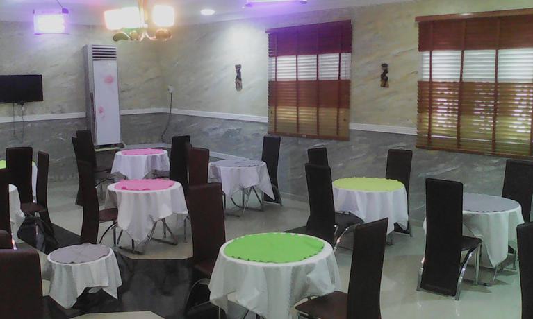 Imagen del bar/restaurante del Hotel Ebekendy Port Harcourt. Foto 5