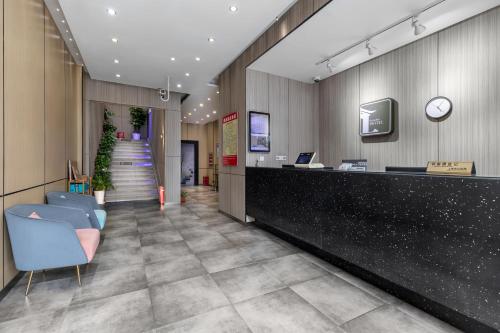 Imagen general del Hotel Eber 易佰良品酒店 Pusan Road Subway Station. Foto 5