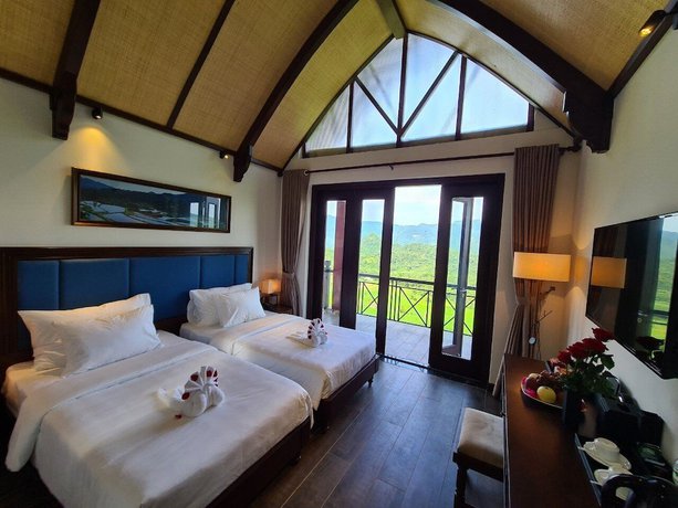 Imagen de la habitación del Hotel Ebino Pu Luong Resort. Foto 10