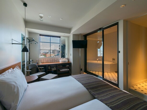 Imagen de la habitación del Hotel Ebisuholic. Foto 25