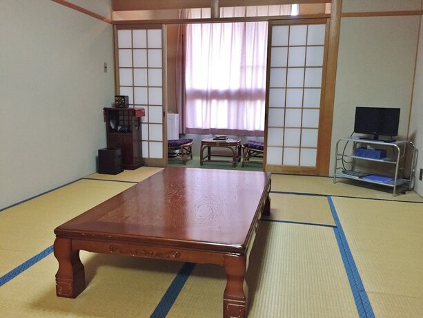 Imagen de la habitación del Hotel Ebisukan. Foto 17