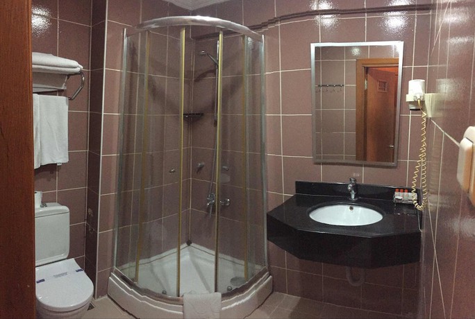 Imagen de la habitación del Hotel Ebru. Foto 16