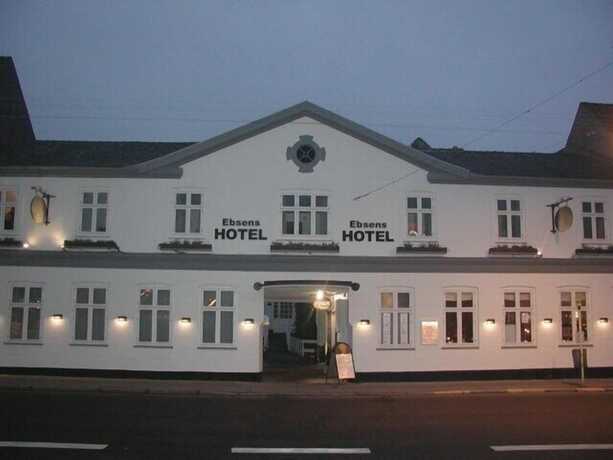Imagen general del Hotel Ebsens. Foto 2
