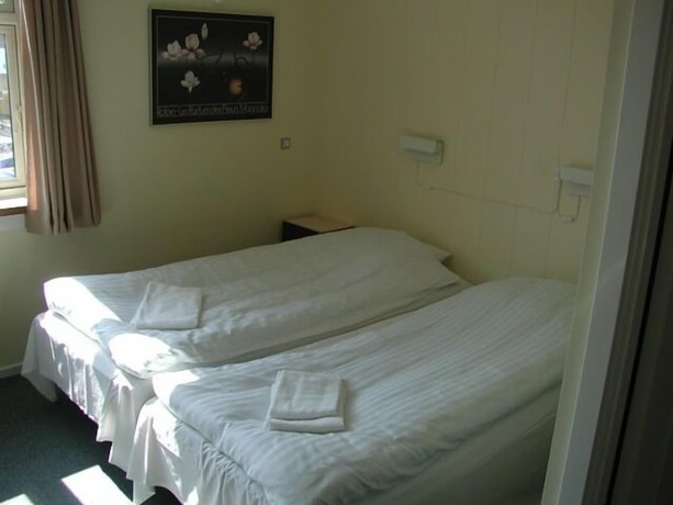 Imagen de la habitación del Hotel Ebsens. Foto 13