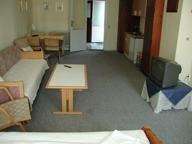 Imagen de la habitación del Hotel Ebsens. Foto 14