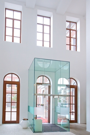 Imagen de los interiores del Hotel Eburon Hotel - Different Hotels. Foto 5