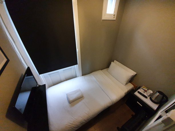 Imagen de la habitación del Hotel Ebury House. Foto 6