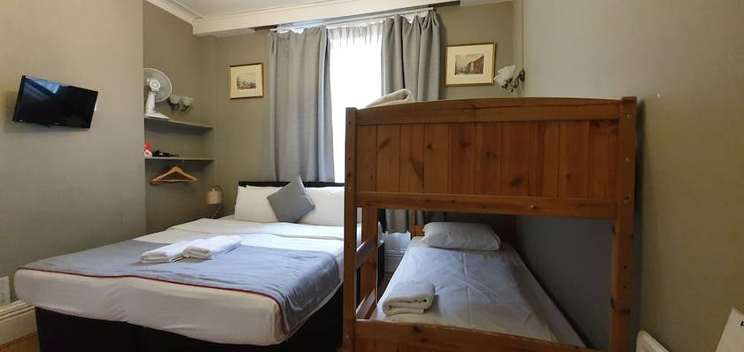 Imagen de la habitación del Hotel Ebury House. Foto 17