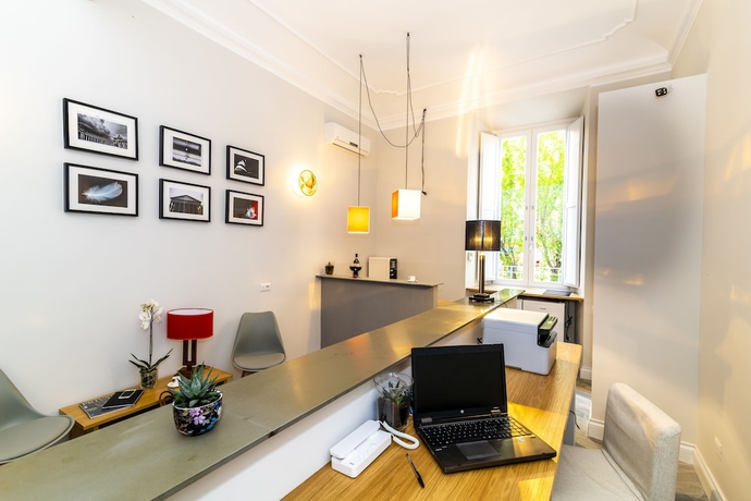 Imagen de los interiores del Hotel Eccelso. Foto 18