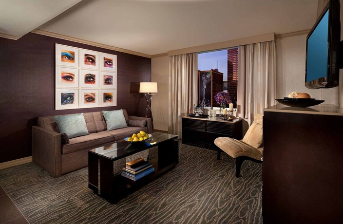 Imagen de los interiores del Hotel E-central Downtown Los Angeles. Foto 7