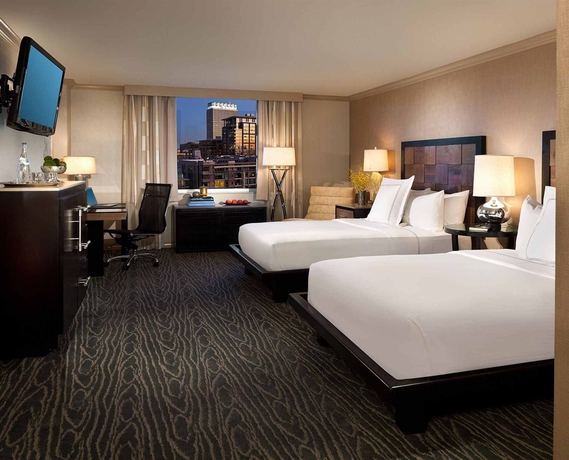 Imagen de la habitación del Hotel E-central Downtown Los Angeles. Foto 5