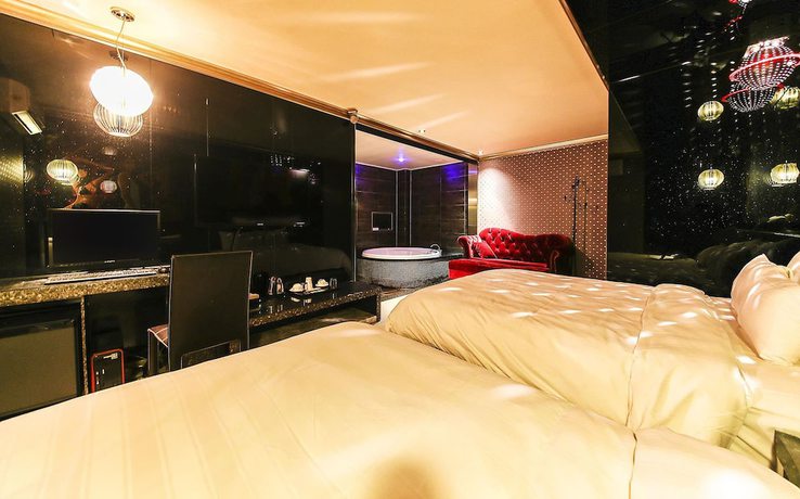 Imagen de la habitación del Hotel Echae. Foto 10