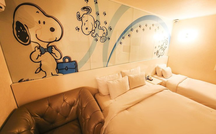 Imagen de la habitación del Hotel Echae. Foto 13