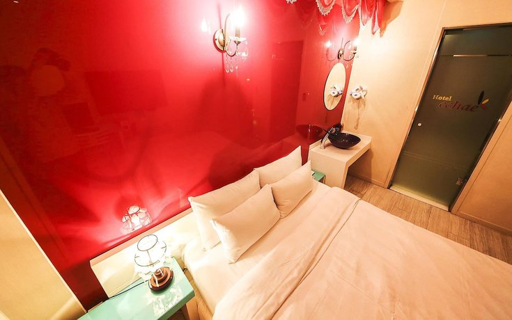 Imagen de la habitación del Hotel Echae. Foto 14
