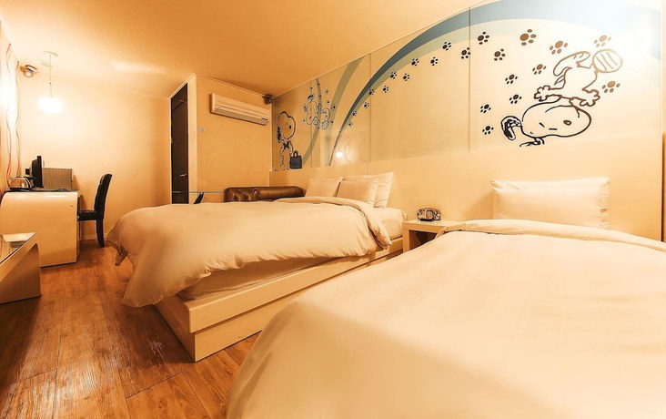 Imagen de la habitación del Hotel Echae. Foto 16