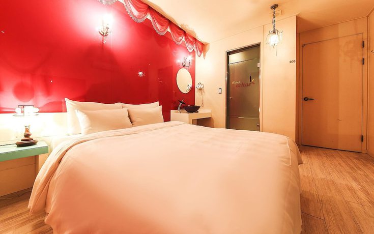Imagen de la habitación del Hotel Echae. Foto 19