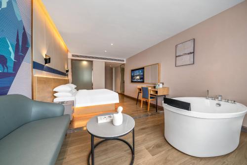 Imagen general del Hotel Echarm Chongqing Kaizhou Sports Square Branch. Foto 16