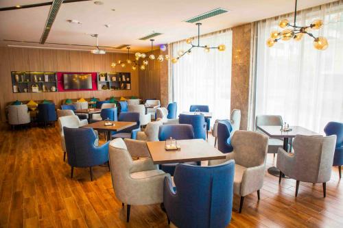 Imagen general del Hotel Echarm Dongxing Minzu Road. Foto 7