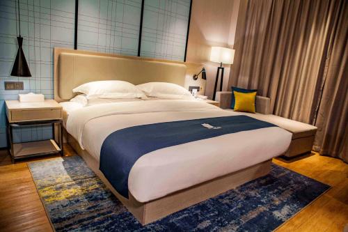 Imagen general del Hotel Echarm Dongxing Minzu Road. Foto 8