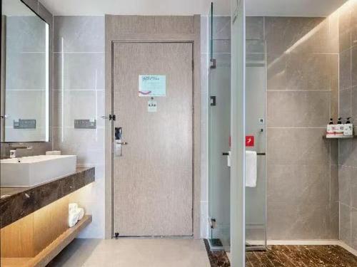 Imagen general del Hotel Echarm Guigang High-speed Railway Station Wuyue Plaza. Foto 5