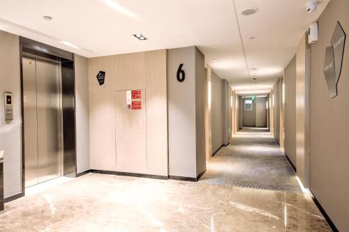 Imagen general del Hotel Echarm Guigang Wanda High Speed Railway Station. Foto 5