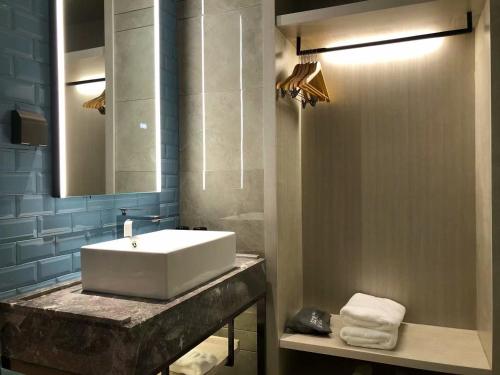 Imagen general del Hotel Echarm Hotel - Wuhan University Hongshan Square Metro Station. Foto 4