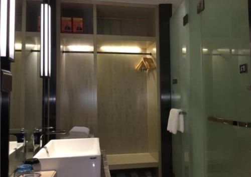 Imagen general del Hotel Echarm Jingjiang Bus Passenger Station Fanggu Street. Foto 17