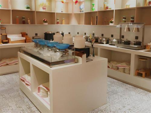 Imagen general del Hotel Echarm Lhasa Potala Palace Plaza. Foto 11