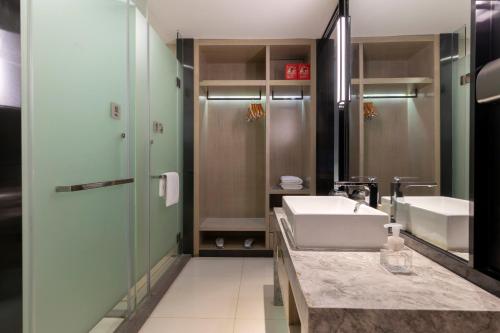 Imagen general del Hotel Echarm Wuhan Guanggu Biology City. Foto 3