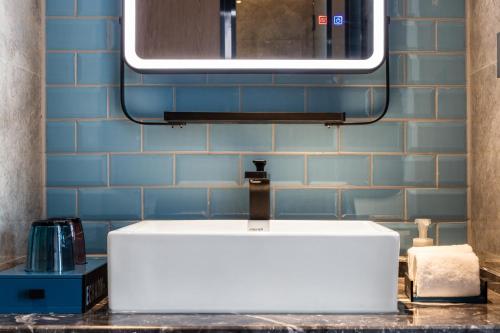 Imagen general del Hotel Echarm Yichang East Railway Station. Foto 5