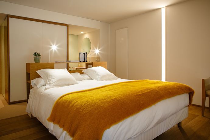 Imagen de la habitación del Hotel Echaurren Relais & Châteaux. Foto 10