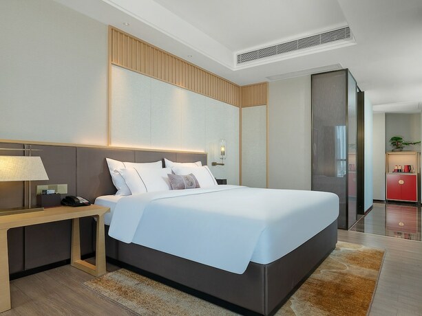 Imagen de la habitación del Hotel Echeng Shenzhen Tian'an Yungu. Foto 17