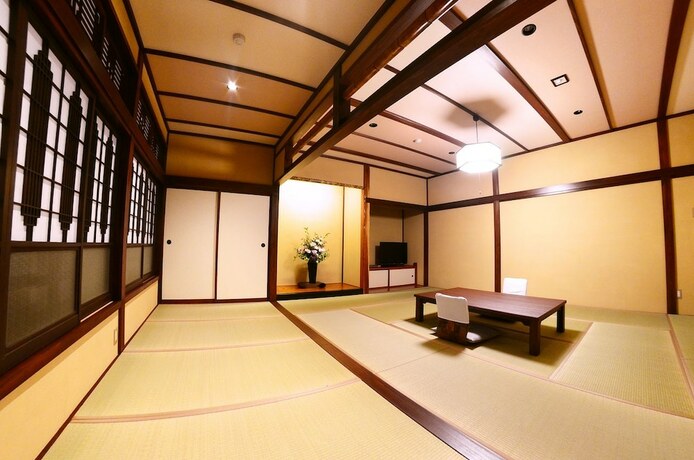 Imagen de la habitación del Hotel Echigo Tanaka Onsen Shinanosou. Foto 24