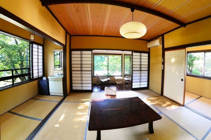 Imagen de la habitación del Hotel Echigo Tanaka Onsen Shinanosou. Foto 26