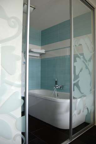 Imagen de la habitación del Hotel Echo Residence All Suite. Foto 13