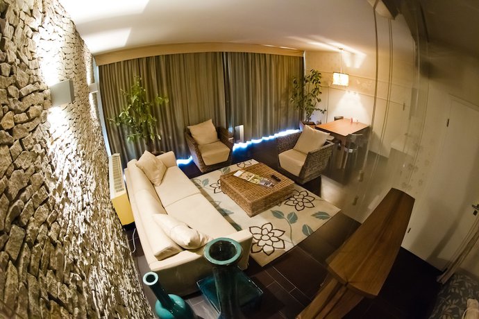 Imagen de la habitación del Hotel Echo Residence All Suite. Foto 18