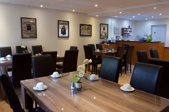 Imagen de los interiores del Hotel Eckstein. Foto 19