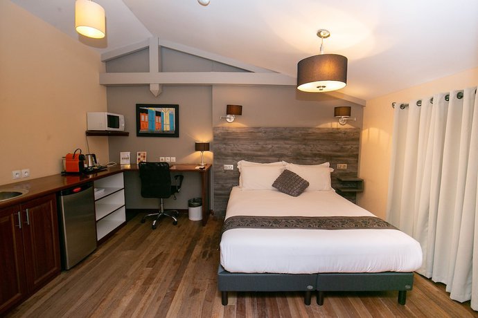 Imagen de la habitación del Hotel Eclipse La Belle Etoile. Foto 15