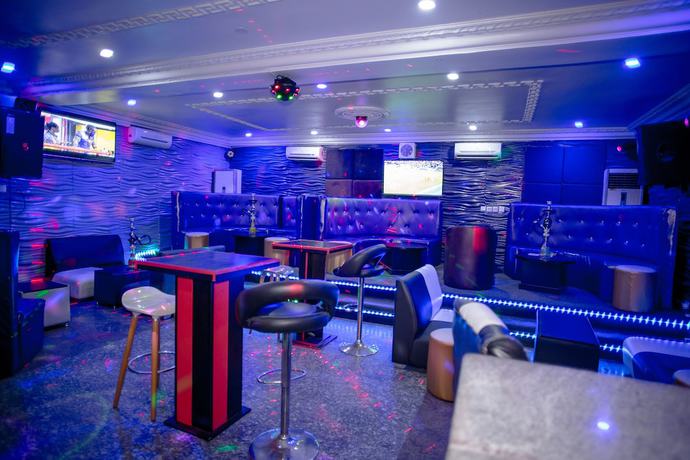 Imagen del bar/restaurante del Hotel Eclipse and Lounge. Foto 3