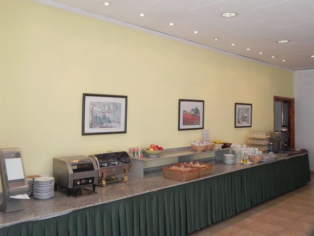 Imagen de la habitación del Hotel Eco Avenida. Foto 10