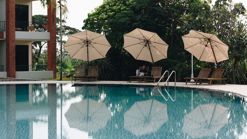 Imagen de la piscina del Hotel Eco By Thammasat. Foto 15