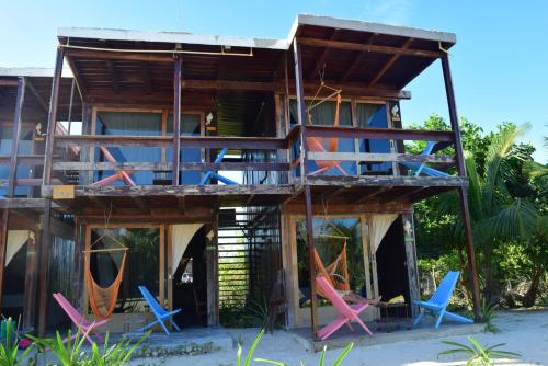 Imagen general del Hotel Eco Caba&ntilde;as Bluekay. Foto 3