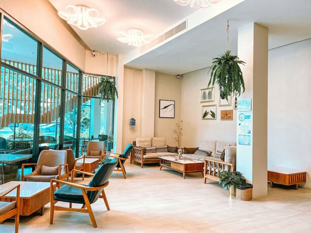 Imagen general del Hotel Eco Cozy Beachfront Resort Chaam. Foto 11