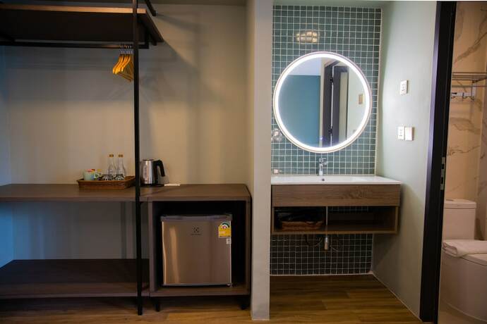Imagen de la habitación del Hotel Eco Cozy Beachfront Resort Chaam. Foto 18