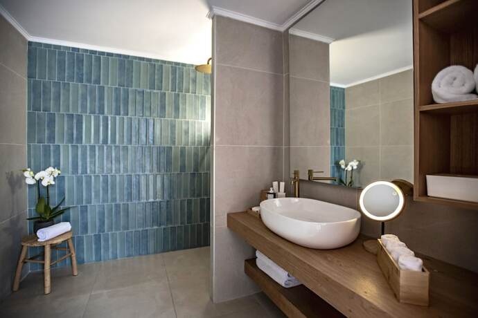 Imagen general del Hotel Eco Dome Crete. Foto 9
