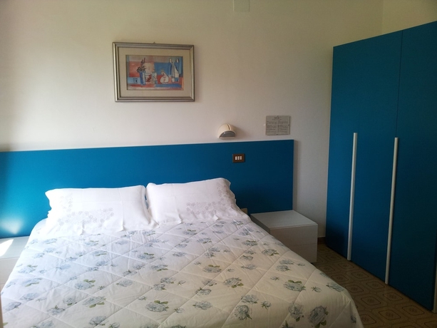 Imagen de la habitación del Hotel Eco Edy. Foto 11