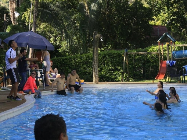 Imagen de la piscina del Hotel Eco El Reposo. Foto 14