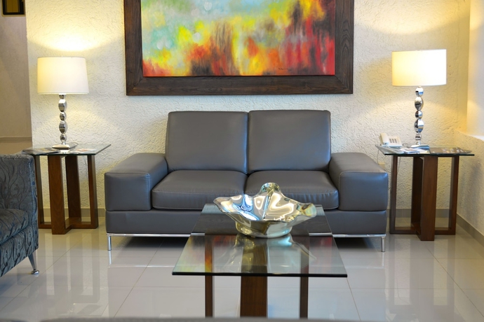 Imagen de los interiores del Hotel Eco Express Zamora. Foto 13