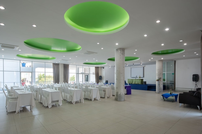 Imagen de los interiores del Hotel Eco Inn Prime Mae Sot. Foto 16